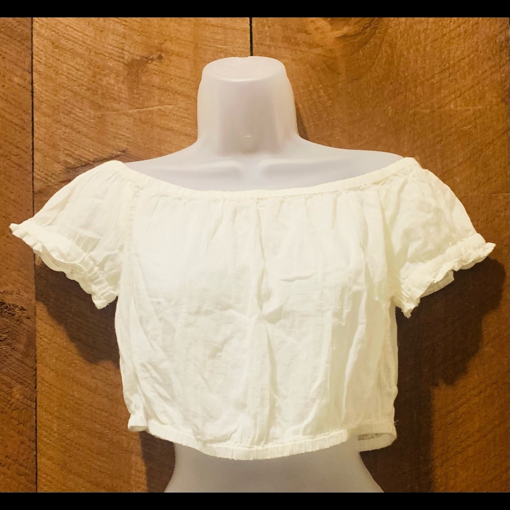 Brand new with tags 🏷 aerie crop top